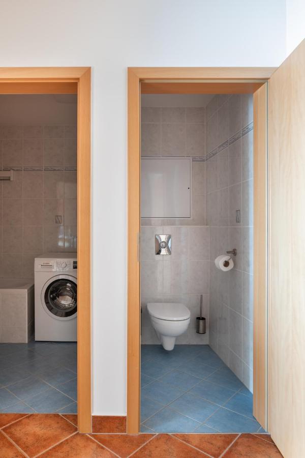 Apartmán Sunny In Modrany By Days Praha